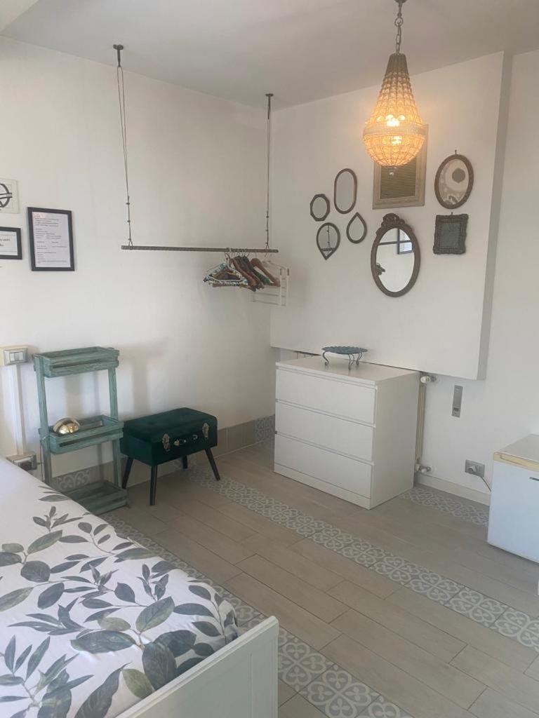 Riad Rooms Sarnico Luaran gambar